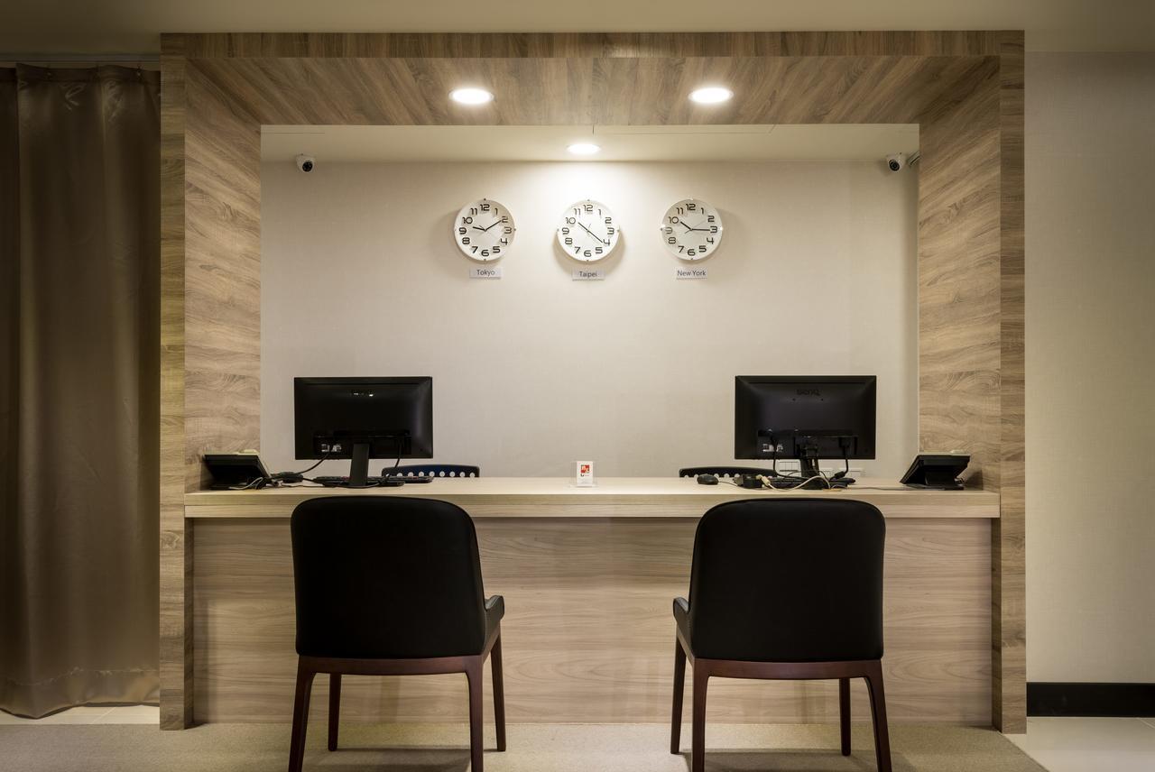 Urhome Hotel Taipei Esterno foto