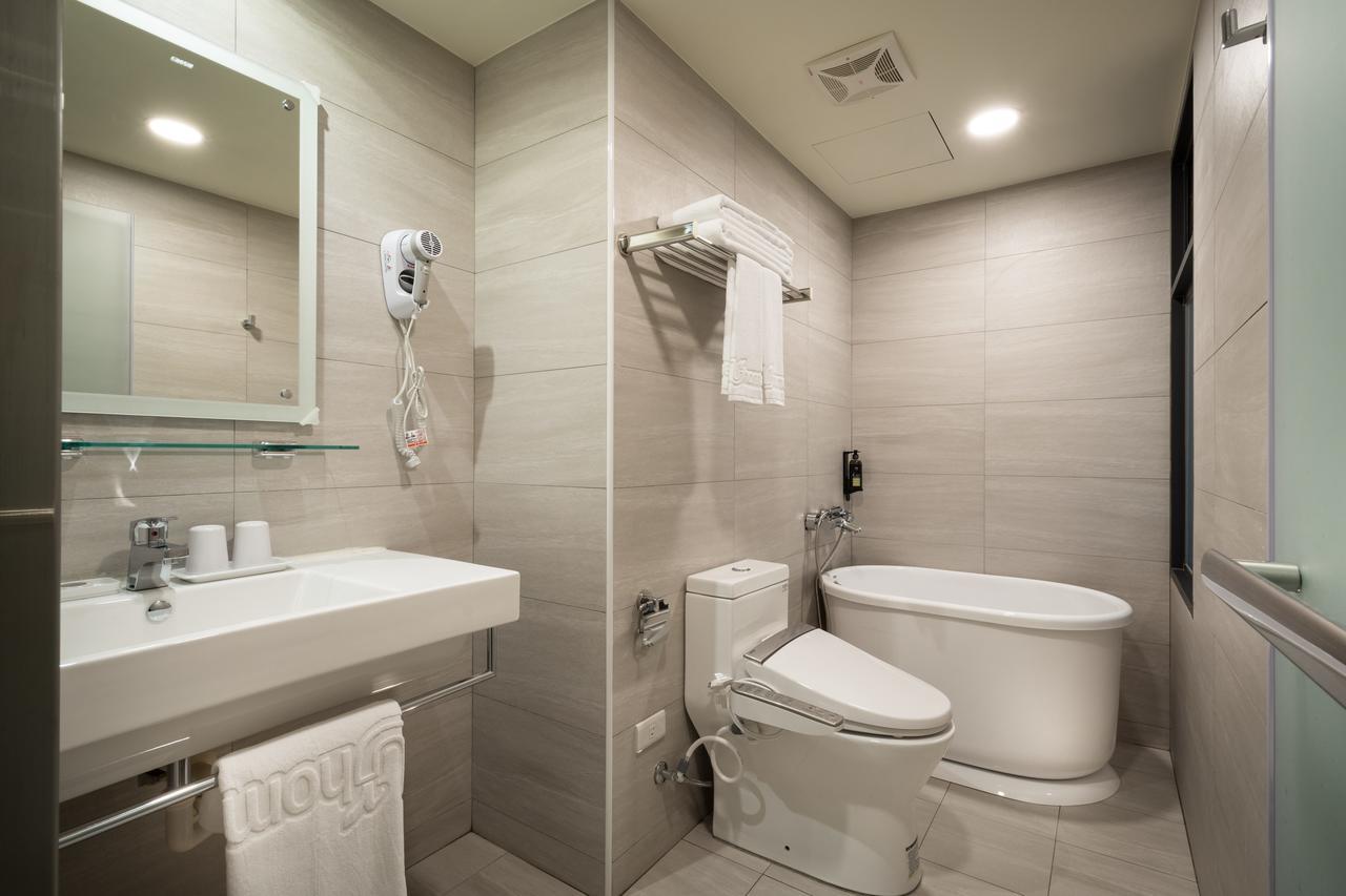Urhome Hotel Taipei Esterno foto